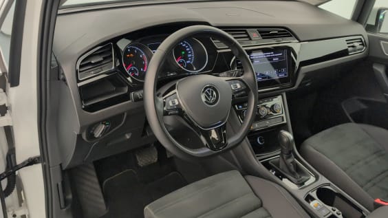 Volkswagen Touran 1.5 TSI EVO 150 DSG7 7pl Carat Blanc Pur