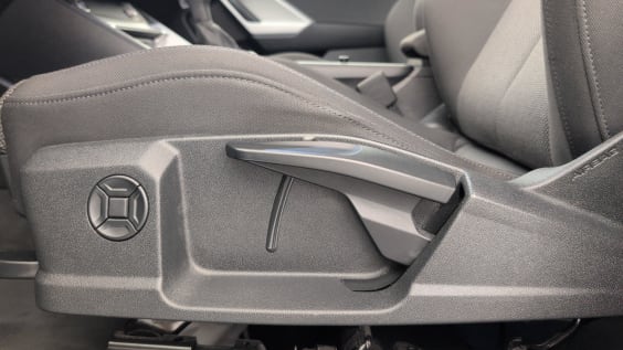 Audi Q3 35 TDI 150 ch S tronic 7 Design Gris Nano