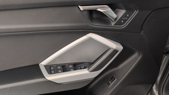 Audi Q3 35 TDI 150 ch S tronic 7 Design Gris Nano