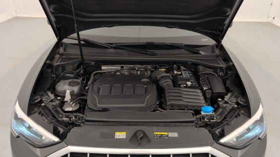 Audi Q3 35 TDI 150 ch S tronic 7 Design Gris Nano