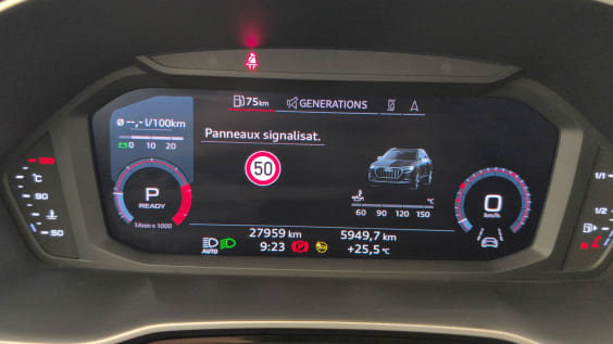 Audi Q3 35 TDI 150 ch S tronic 7 Design Gris Nano