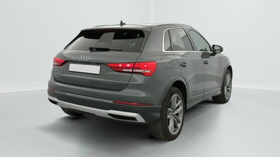 Audi Q3 35 TDI 150 ch S tronic 7 Design Gris Nano