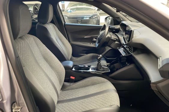 Peugeot 2008 100 S&S BVM6 Allure gris artense