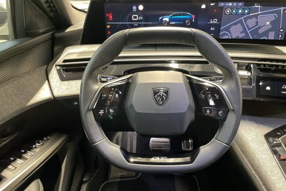 Peugeot 3008 Hybrid 145 e-DCS6 GT Noir Perla Nera