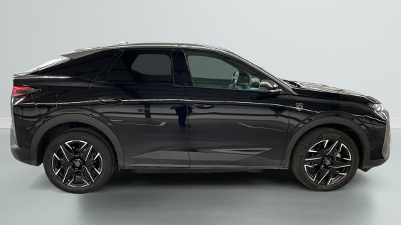 Peugeot 3008 Hybrid 145 e-DCS6 GT Noir Perla Nera