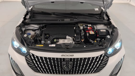 Peugeot 2008 100 S&S BVM6 Allure Blanc Okenite