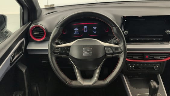 Seat Arona 1.0 TSI 115 ch Start/Stop DSG7 FR Gris Urbain / Toit Noir Minuit