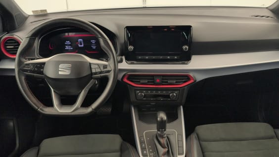 Seat Arona 1.0 TSI 115 ch Start/Stop DSG7 FR Gris Urbain / Toit Noir Minuit