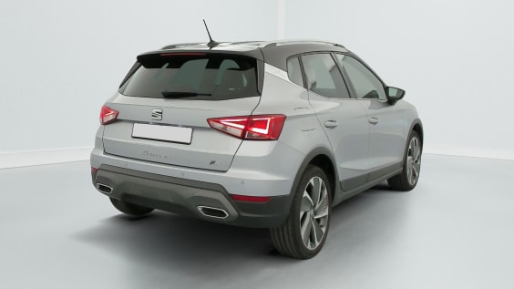 Seat Arona 1.0 TSI 115 ch Start/Stop DSG7 FR Gris Urbain / Toit Noir Minuit