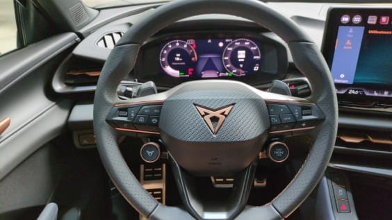 Cupra Terramar 1.5 eTSI Hybrid 150 ch DSG7 V Gris Timanfaya
