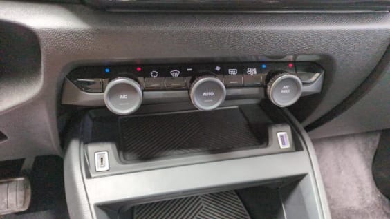 Citroën C4 PureTech 130 EAT8 Plus Gris Artense