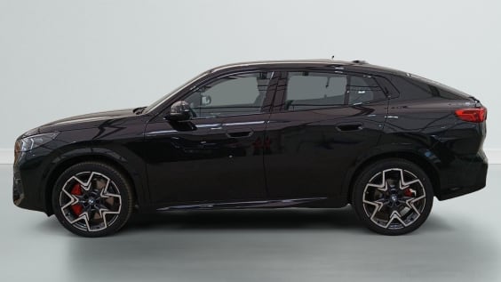 BMW X2 U10 X2 sDrive 18d 150ch DKG7 M Sport Saphirschwarz