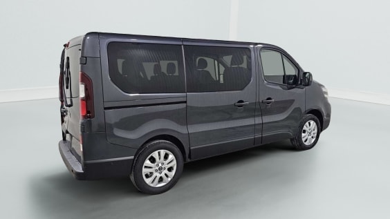 Nissan PRIMASTAR COMBI Primastar Combi L1H1 3.0t 2.0 dCi 170 S/S BVA9 Tekna Gris Comète