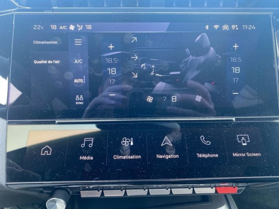 Peugeot 308 1.2 hybrid 145 gt e-dcs6 Gris