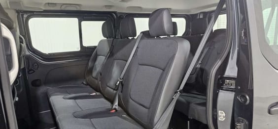 Nissan PRIMASTAR COMBI Primastar Combi L2H1 3.0t 2.0 dCi 150 S/S BVM N-Connecta Gris Comète