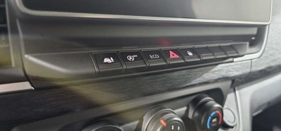 Nissan PRIMASTAR COMBI Primastar Combi L2H1 3.0t 2.0 dCi 150 S/S BVM N-Connecta Gris Comète
