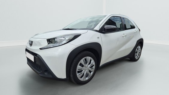 Toyota aygo X 1.0 VVT-I 72 CVT Blanc