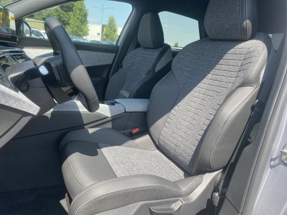Peugeot 3008 1.2 hybrid 145 allure business e-dcs6 Gris