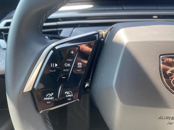 Peugeot 3008 1.2 hybrid 145 allure business e-dcs6 Gris