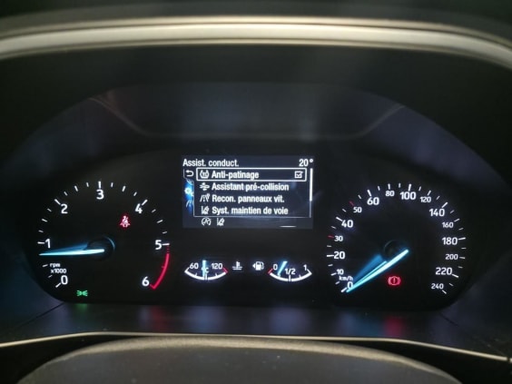 Ford Focus SW Ford 1.5 TDCi EcoBlue Cool&Connect Blanc