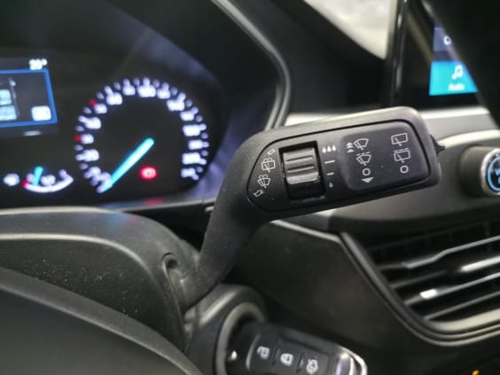 Ford Focus SW Ford 1.5 TDCi EcoBlue Cool&Connect Blanc