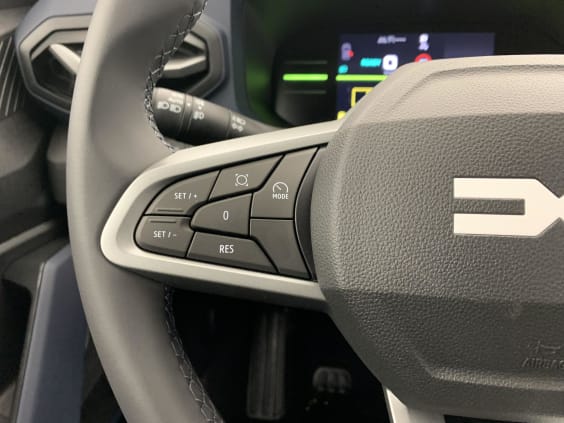 Dacia BIGSTER HYBRID 155 Expression Bleu Indigo