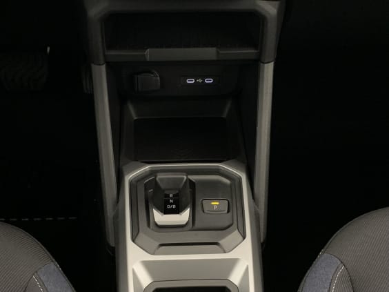 Dacia BIGSTER HYBRID 155 Expression Gris Schiste