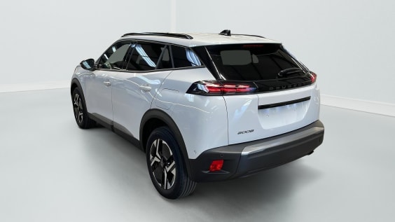 Peugeot 2008 PureTech 100 S&S BVM6 Allure Blanc Okenite