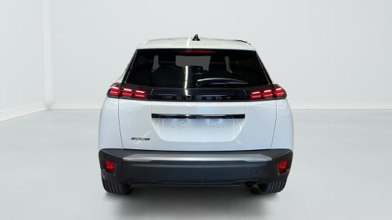 Peugeot 2008 PureTech 100 S&S BVM6 Allure Blanc Okenite
