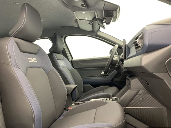 Dacia BIGSTER HYBRID 155 Expression Noir Nacré