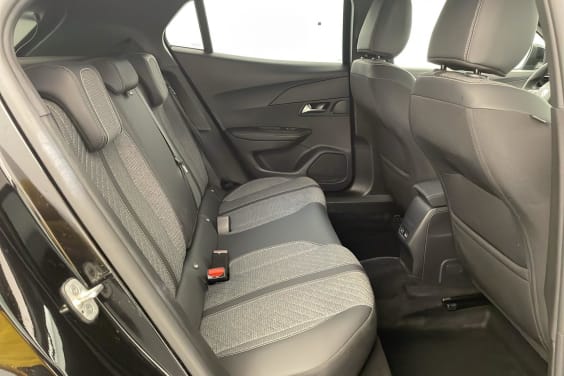 Peugeot 2008 ELECTRIQUE 50 kWh 136 ch Allure Noir Perla Nera