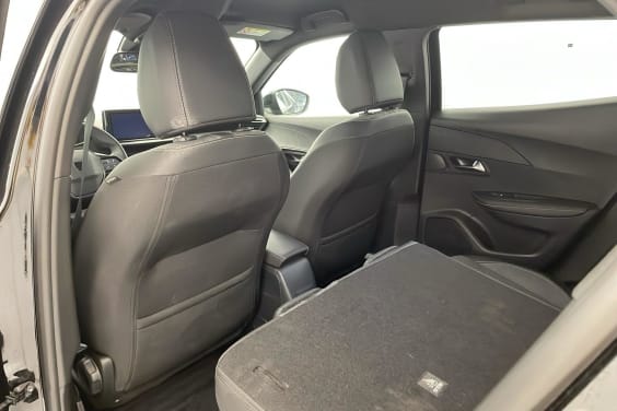 Peugeot 2008 ELECTRIQUE 50 kWh 136 ch Allure Noir Perla Nera