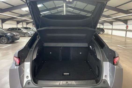 Peugeot 3008 Hybrid 145 e-DCS6 GT Gris Artense / Toit Noir
