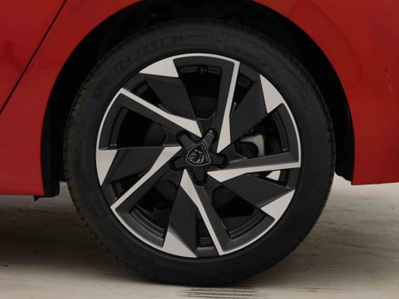 Peugeot 308 1.2 T 130 Allure Rouge
