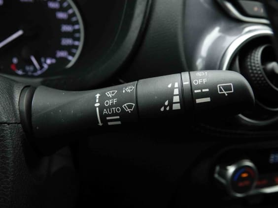 Nissan JUKE 1.0 DIG-T 114 AUT N-DESIGN Bordeaux