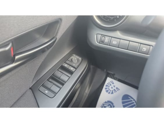 Toyota C-HR 1.8 HYBRID 140 DESIGN Noir Intense Métallisé