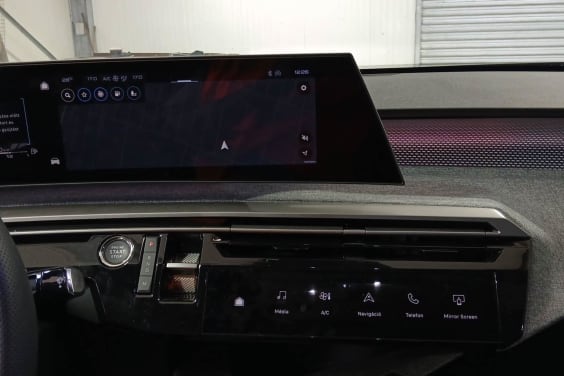 Peugeot 3008 Hybrid 136 e-DCS6 GT Noir Perla Nera