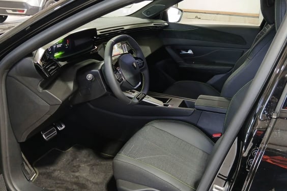 Peugeot NOUVELLE 308 308 BlueHDi 130ch S&S EAT8 GT Noir Perla Nera