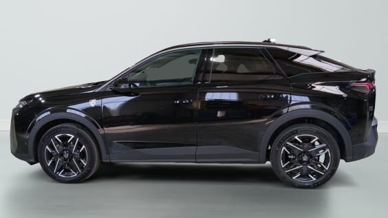 Peugeot 3008 Hybrid 136 e-DCS6 GT Noir Perla Nera