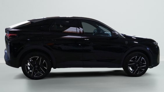 Peugeot 3008 Hybrid 136 e-DCS6 GT Noir Perla Nera