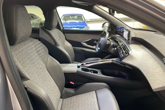 Peugeot 3008 Hybrid 145 e-DCS6 Allure Gris Artense