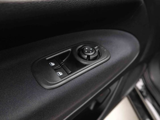 Fiat 500e 24 KWH 95 ICON Noir