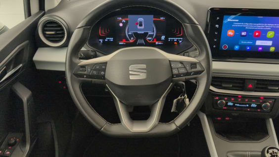 Seat Arona 1.0 TSI 95 ch Start/Stop BVM5 Style Business Blanc Candy Toit Noir 