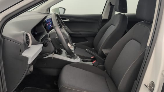 Seat Arona 1.0 TSI 95 ch Start/Stop BVM5 Style Business Blanc Candy Toit Noir 