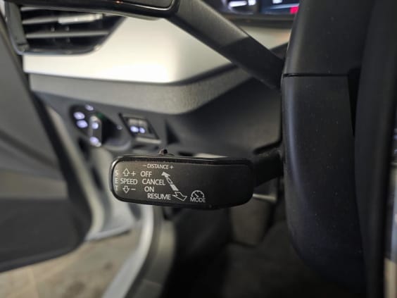 Skoda Scala 1.0 TSI Evo - 110 - BV DSG7  Ambition Gris 