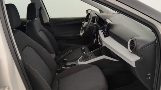 Seat Arona 1.0 TSI 95 ch Start/Stop BVM5 Style Business Blanc Candy Toit Noir 
