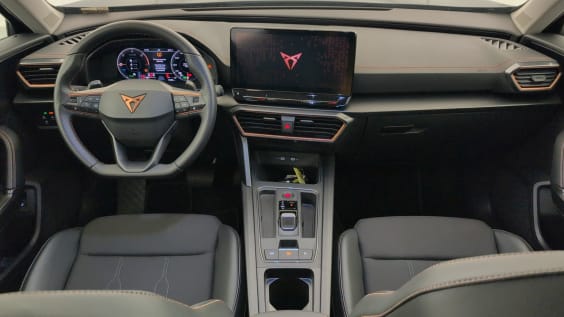 Cupra Formentor 1.4 e-HYBRID 204 ch DSG6 V Gris Magnetique