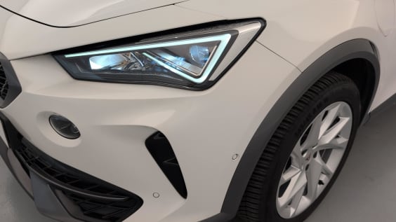 Cupra Formentor 1.4 e-HYBRID 204 ch DSG6 V Blanc Candy