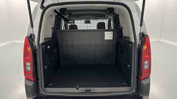 Citroën Berlingo BERLINGO M 1.5 BlueHDi 130ch Plus EAT8 Blanc Icy