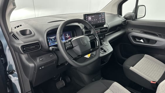 Citroën Berlingo BERLINGO M 1.5 BlueHDi 130ch Plus EAT8 Kiama Blue